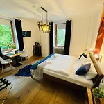 Zum Rayers Cafe-restaurant & Boutique-hotel