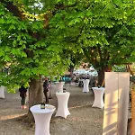 Zum Rayers Cafe-restaurant & Boutique-hotel * Vogtsburg