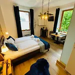 Zum Rayers Cafe-restaurant & Boutique-hotel Hotel