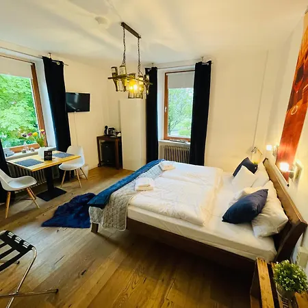 Zum Rayers Cafe-restaurant & Boutique-hotel