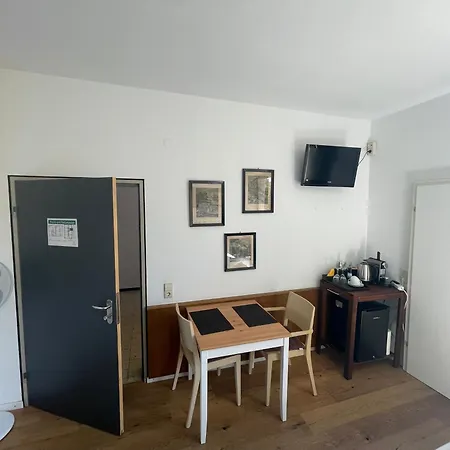 Hotel Zum Rayers Cafe-restaurant & Boutique-hotel *