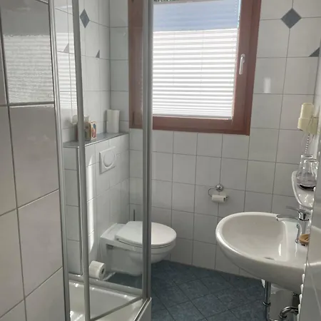 Zum Rayers Cafe-restaurant & Boutique-hotel *