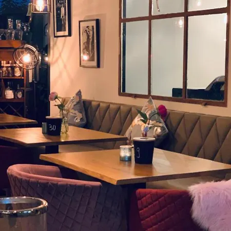 Hotel Zum Rayers Cafe-restaurant & Boutique-hotel *