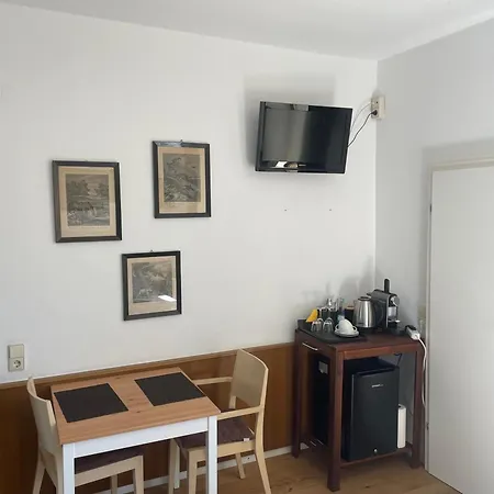 Zum Rayers Cafe-restaurant & Boutique-hotel * ווגטסבורג