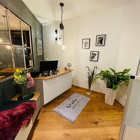 Zum Rayers Cafe-restaurant & Boutique-hotel * ווגטסבורג