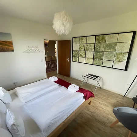 Zum Rayers Cafe-restaurant & Boutique-hotel * ווגטסבורג