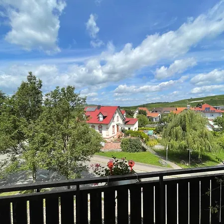 Zum Rayers Cafe-restaurant & Boutique-hotel מלון