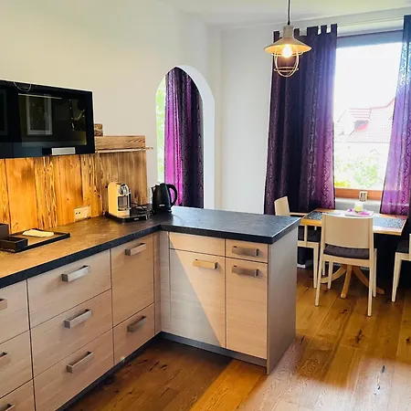 מלון Zum Rayers Cafe-restaurant & Boutique-hotel *