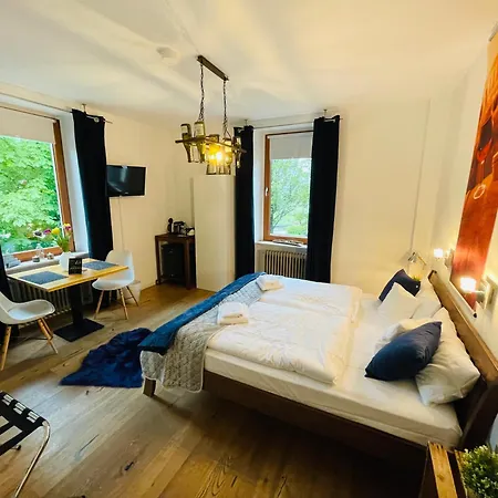 Zum Rayers Cafe-restaurant & Boutique-hotel *