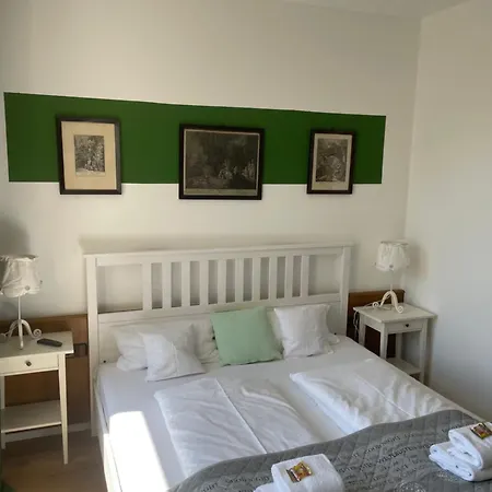 Zum Rayers Café-restaurant&boutique-hotel Vogtsburg