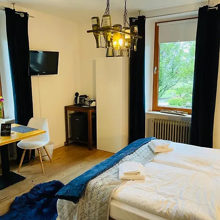 Zum Rayers Cafe-restaurant & Boutique-hotel